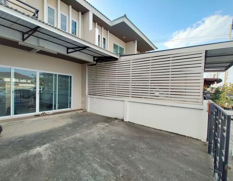 ทรัพย์มั่นคง บางบ่อ, Samut Prakan, Bang Bo, Samut Prakan, 3 Bedrooms, 100 sqm, Townhouse For Sale, by The Best Property ตู่, 500380266 - DDproperty.com