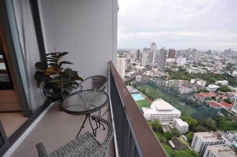 Rhythm Sukhumvit 42, Bangkok, Soi Sukhumvit 42, Sukhumvit Road, Phra Kanong, Khlong Toei, Bangkok, 2 Bedrooms, 80 sqm, Condo For Rent, by Chayanin Khanijou, 500380274 - DDproperty.com