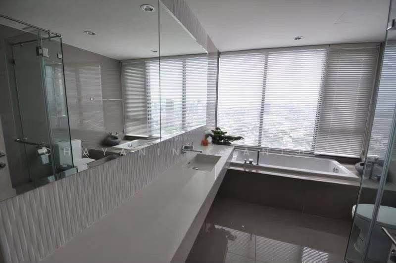 Rhythm Sukhumvit 42, Bangkok, Soi Sukhumvit 42, Sukhumvit Road, Phra Kanong, Khlong Toei, Bangkok, 2 Bedrooms, 80 sqm, Condo For Rent, by Chayanin Khanijou, 500380274 - DDproperty.com