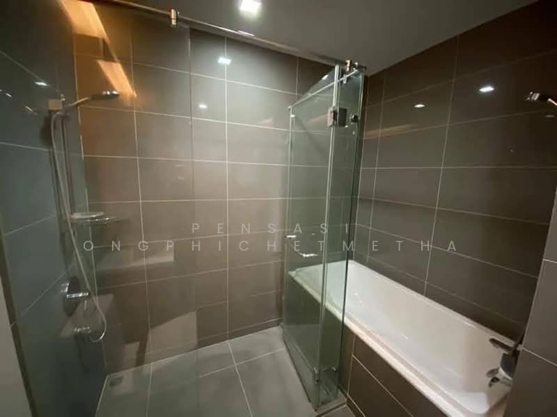 M Thonglor 10, Bangkok, 9 Soi Ekkamai 12, Ekkamai Road, Khlong Tan Nua, Watthana, Bangkok, 2 Bedrooms, 57 sqm, Condo For Rent, by Pensasi Ongphichetmetha, 500380282 - DDproperty.com