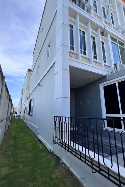 Golden City Sathorn, Bangkok, 139 Moo 11, Bangkhuntien, Chom Thong, Bangkok, 4 Bedrooms, 168 sqm, Townhouse For Sale, by เฟอมปักหมุด, 500380295 - DDproperty.com