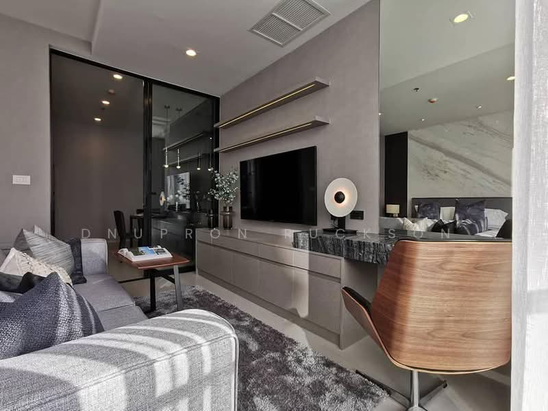 Noble Ploenchit, Bangkok, 1035 Ploenchit Road, Lumphini, Pathum Wan, Bangkok, 1 Bedroom, 45 sqm, Condo For Rent, by Dnupron Ruckson, 500380296 - DDproperty.com
