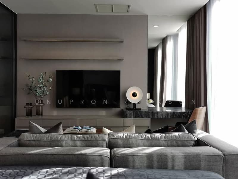 Noble Ploenchit, Bangkok, 1035 Ploenchit Road, Lumphini, Pathum Wan, Bangkok, 1 Bedroom, 45 sqm, Condo For Rent, by Dnupron Ruckson, 500380296 - DDproperty.com