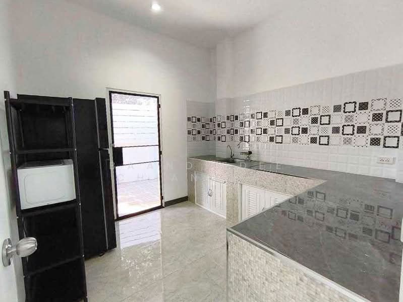 A house for rent near Big C Mae Hia, Chiang Mai Rental Price: 35,000 THB/month Property ID: No.9H487, Chiang Mai, Mae Hia, Muang Chiang Mai, Chiang Mai, 3 Bedrooms, 190 sqm, Single Detached House For Rent, by Baandeedee Chiangmai, 500380310 - DDproperty.com