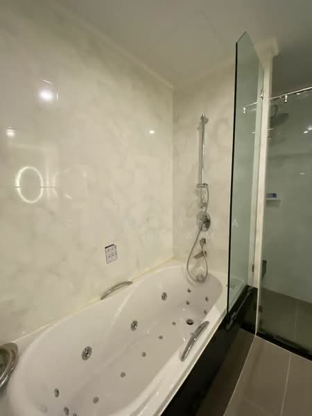 Supalai Oriental Sukhumvit 39, Bangkok, Soi Sukhumvit 39, Khlong Tan Nua, Watthana, Bangkok, 3 Bedrooms, 180 sqm, Condo For Rent, by Chirattiya Lakkham, 500380312 - DDproperty.com