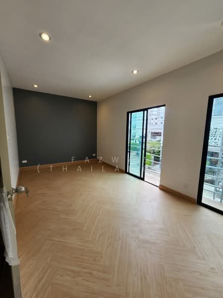 3BR Townhouse at @Nice Watcharapol 9, Watcharapol Bangkok Family Home, Bangkok, Khlong Tanon, Sai Mai, Bangkok, 3 Bedrooms, 144 sqm, Townhouse For Sale, by Fazwaz (Thailand) Co., Ltd., 500380325 - DDproperty.com