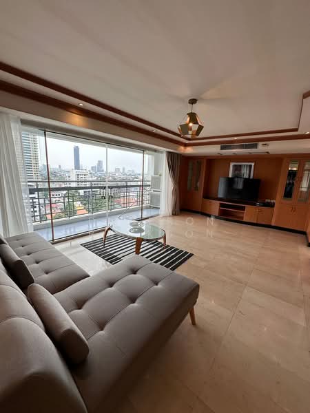 Royal Castle Sukhumvit : รอยัล คาสเซอร์ สุขุมวิท, กรุงเทพ, 30 ซอยสุขุมวิท 39, คลองเตยเหนือ, วัฒนา, กรุงเทพ, 140 ตร.ม., คอนโด ให้เช่า, โดย Dnupron Ruckson, 500380387 - DDproperty.com