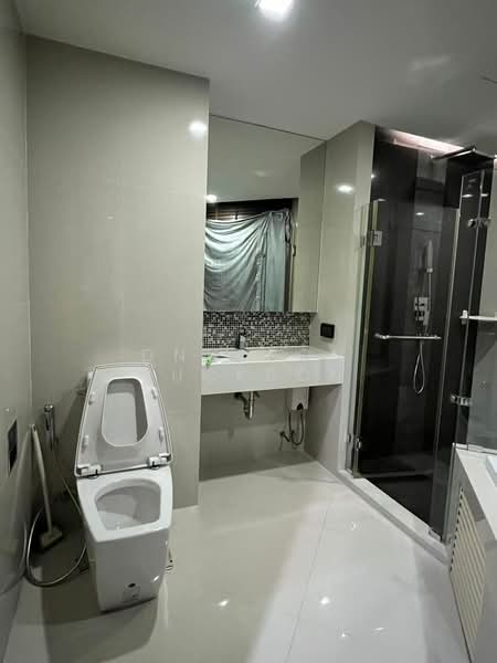 Rhythm Sukhumvit 44/1, Bangkok, Sukhumvit Road, Phra Kanong, Khlong Toei, Bangkok, 2 Bedrooms, 68 sqm, Condo For Rent, by Dnupron Ruckson, 500380411 - DDproperty.com