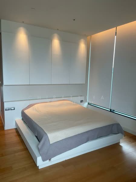 Sindhorn Residence, Bangkok, 54 Soi Ton Son, Lumphini, Pathum Wan, Bangkok, 2 Bedrooms, 111 sqm, Condo For Rent, by Chirattiya Lakkham, 500380422 - DDproperty.com