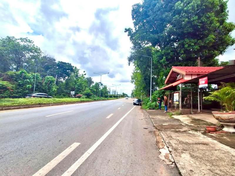 ทาวน์เฮ้าส์ท่าเสา อุตรดิตถ์, Uttaradit, Tha Sao, Muang Uttaradit, Uttaradit, 2 Bedrooms, 150 sqm, Townhouse For Sale, by The Best Property นิด, 500380426 - DDproperty.com