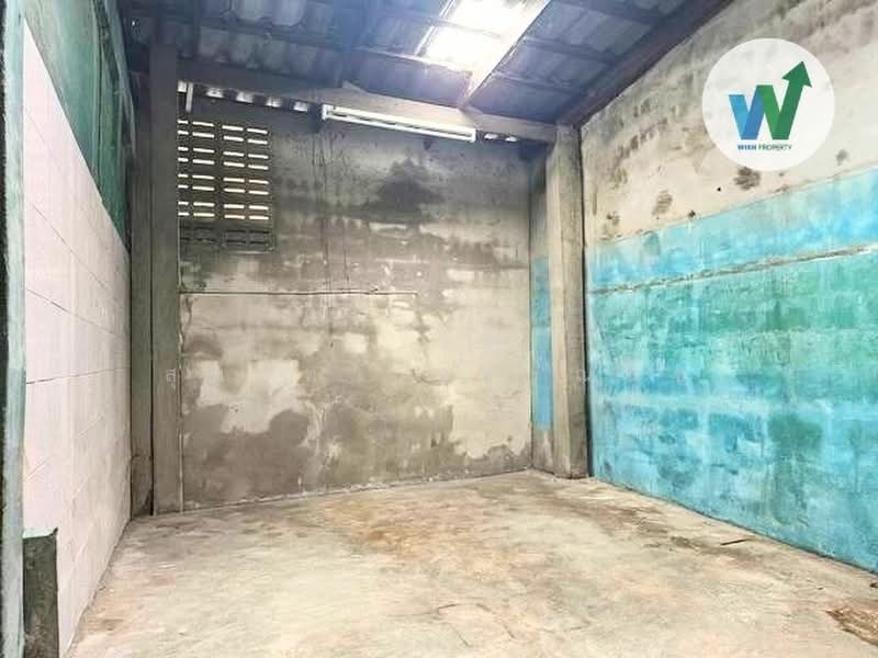 Three-story shophouse for sale, Samut Prakan, สุขุมวิท76, Sam Rong, Phra Pra Daeng, Samut Prakan, 3 Bedrooms, 144 sqm, Townhouse For Sale, by สุมนทา กรรณนุช, 500380438 - DDproperty.com