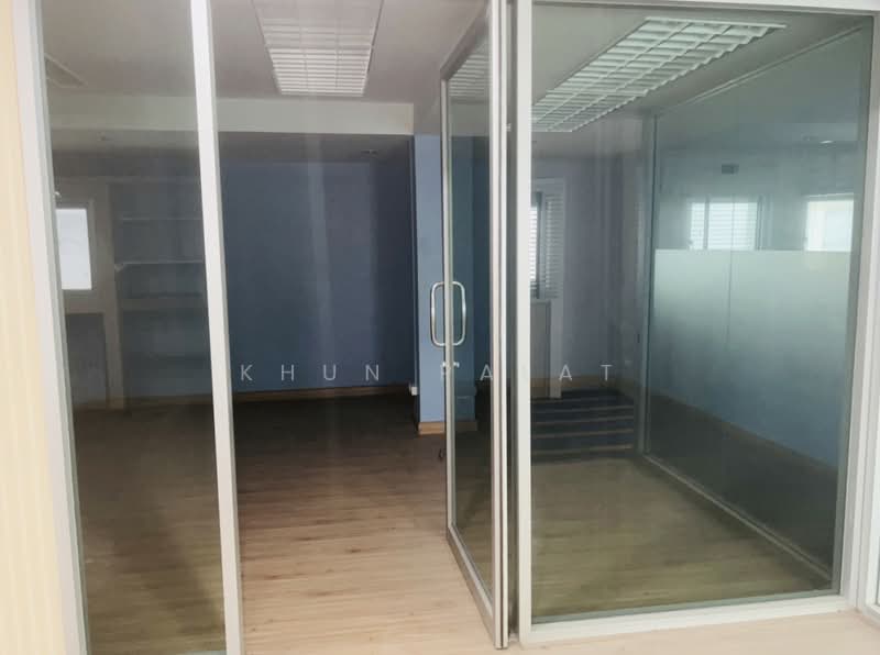 ห้วยขวาง, Bangkok, รัชดาภิเษก, Samsen Nok, Huai Khwang, Bangkok, , 1,000 sqm, Shophouse For Sale, by Khun Palat, 500380460 - DDproperty.com