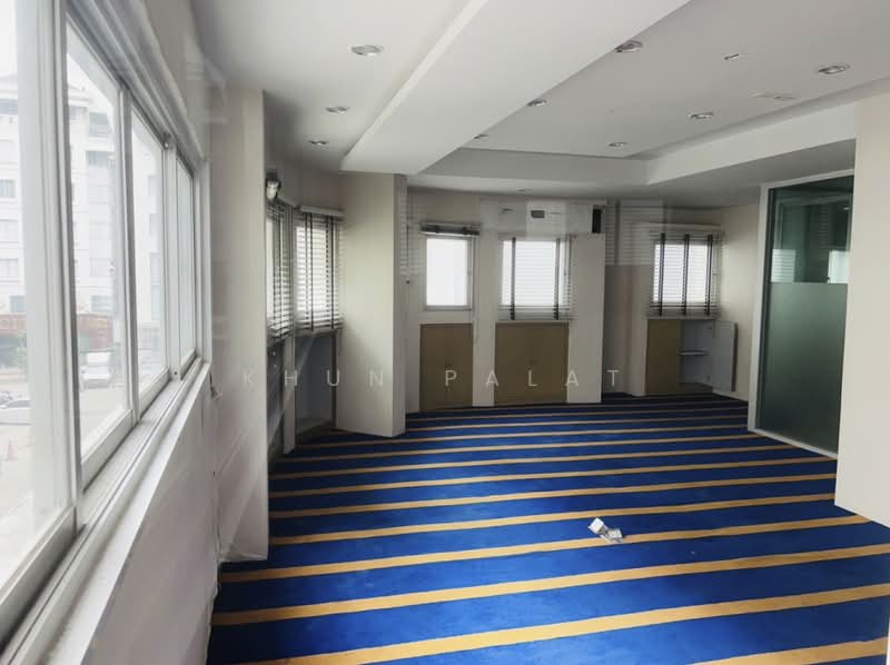 ห้วยขวาง, กรุงเทพ, รัชดาภิเษก, สามเสนนอก, ห้วยขวาง, กรุงเทพ, 1,000 ตร.ม., ตึกแถว-อาคารพาณิชย์ ขาย, โดย Khun Palat, 500380460 - DDproperty.com