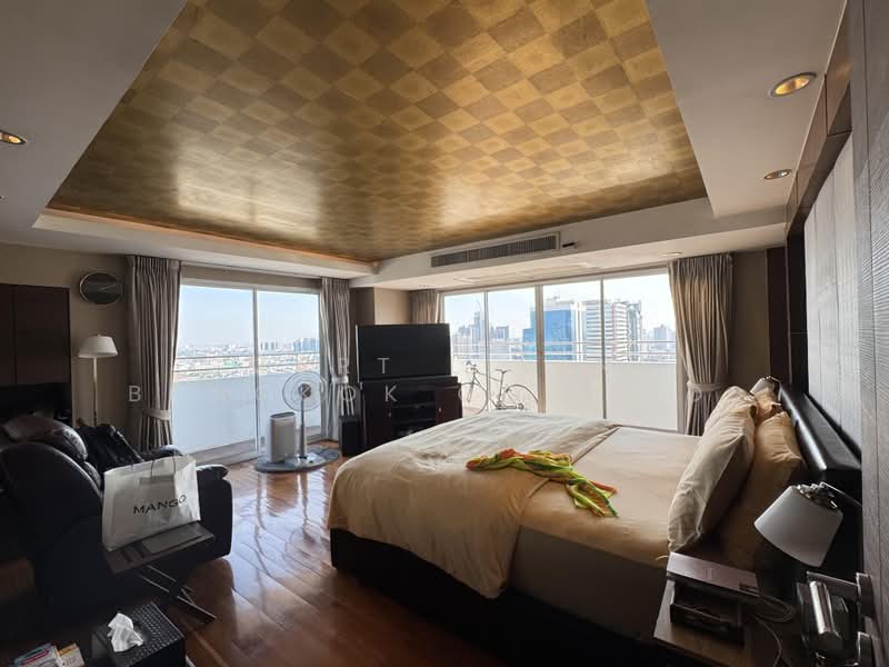 Regent on The Park 2, Bangkok, Sukhumvit 61, Khlong Tan Nua, Watthana, Bangkok, 3 Bedrooms, 266 sqm, Condo For Sale, by Smart Living Bangkok Co.,Ltd., 500380461 - DDproperty.com