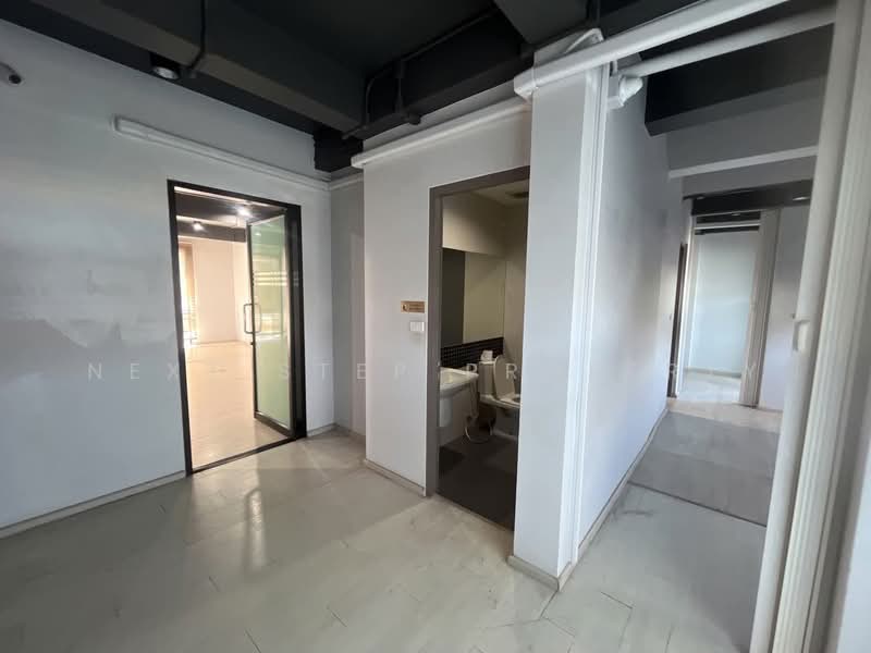 The Pride Sukhumvit 77, Bangkok, Soi On Nut 30, Suan Luang, Bangkok, 10+ Bedrooms, 760 sqm, Townhouse For Rent, by Next step property, 500380463 - DDproperty.com
