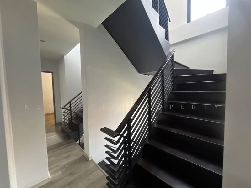 The Pride Sukhumvit 77, Bangkok, Soi On Nut 30, Suan Luang, Bangkok, 10+ Bedrooms, 760 sqm, Townhouse For Rent, by Next step property, 500380463 - DDproperty.com