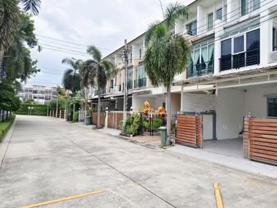 ขาย - Vista Park Ratchada-Ramindra : วิสต้า ปาร์ค รัชดา-รามอินทรา, กรุงเทพ