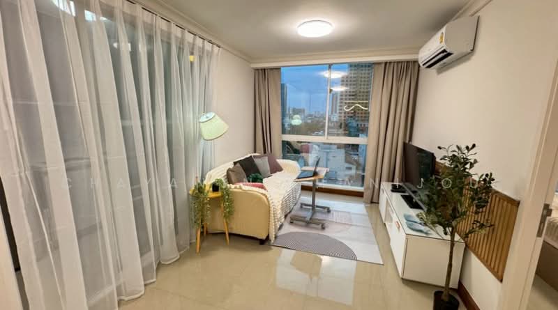 Chateau In Town Phaholyothin 11, Bangkok, Phaholyothin, Samsen Nai, Phaya Thai, Bangkok, 2 Bedrooms, 44 sqm, Condo For Rent, by Chayanin Khanijou, 500380468 - DDproperty.com