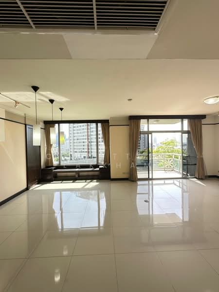 All Seasons Mansion, Bangkok, Soi Ruamrudee, Wireless Road, Lumphini, Pathum Wan, Bangkok, 3 Bedrooms, 178 sqm, Condo For Sale, by Chirattiya Lakkham, 500380473 - DDproperty.com