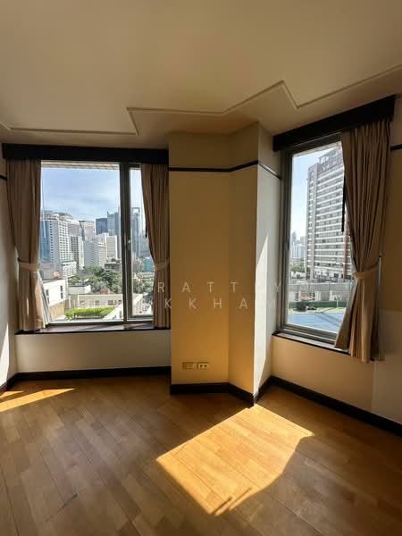 All Seasons Mansion, Bangkok, Soi Ruamrudee, Wireless Road, Lumphini, Pathum Wan, Bangkok, 3 Bedrooms, 178 sqm, Condo For Sale, by Chirattiya Lakkham, 500380473 - DDproperty.com