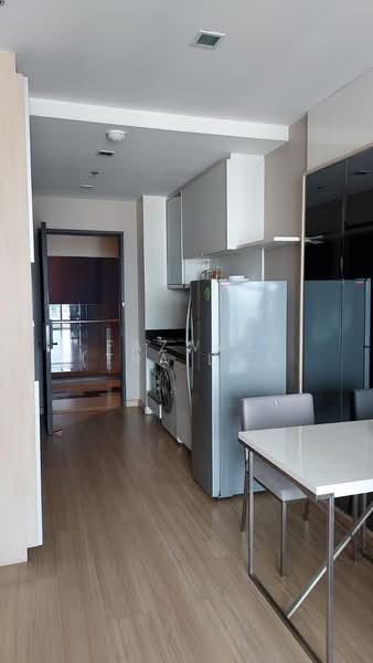 Sky Walk Residences, Bangkok, 1599 Sukhumvit Road, Phra Kanong Nua, Watthana, Bangkok, Studio, 37 sqm, Condo For Rent, by Fazwaz (Thailand) Co., Ltd., 500380475 - DDproperty.com