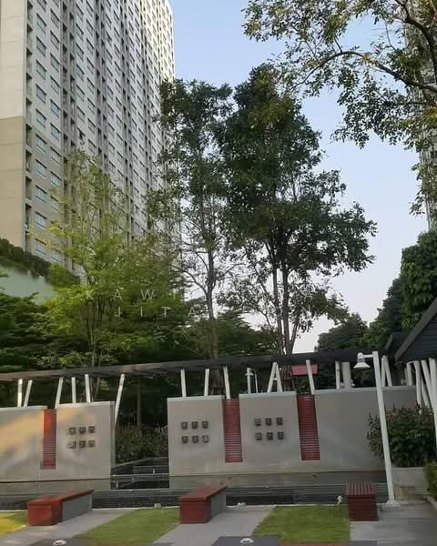 Lumpini Park Pinklao, Bangkok, 618 Boromarajonani Road, Bang Bamru, Bang Phlat, Bangkok, 1 Bedroom, 35 sqm, Condo For Rent, by Kawinyarat Jitaroon, 500380496 - DDproperty.com