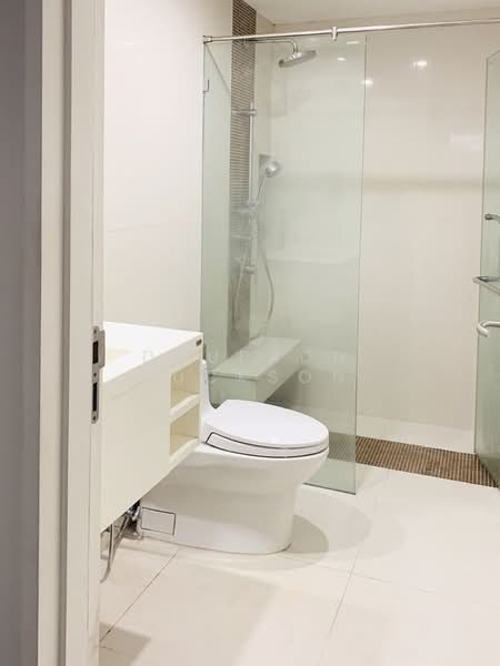 Collezio Sathorn-Pipat, Bangkok, 41 Soi Pipat 1 Silom Road, Silom, Bang Rak, Bangkok, 1 Bedroom, 41 sqm, Condo For Rent, by Dnupron Ruckson, 500380497 - DDproperty.com