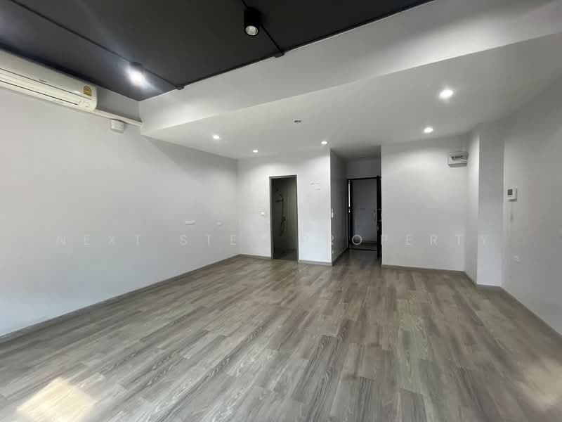 The Pride Sukhumvit 77, Bangkok, Soi On Nut 30, Suan Luang, Bangkok, 10+ Bedrooms, 760 sqm, Townhouse For Sale, by Next step property, 500380506 - DDproperty.com