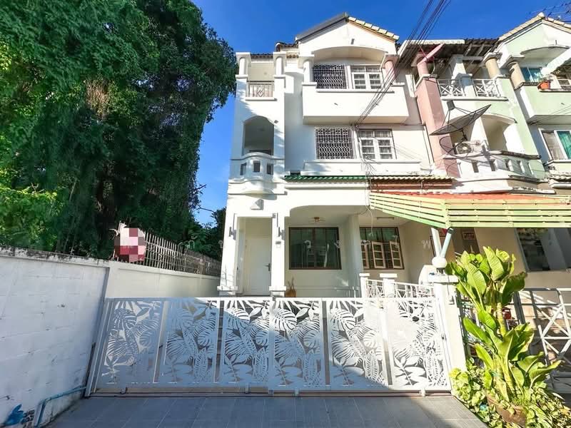 Townhome For Sale and For Rent,at Onnut 44, Bangkok, Suan Luang, Bangkok, 3 Bedrooms, 120 sqm, Townhouse For Sale, by ณปภัช ธวงค์ไพ, 500380510 - DDproperty.com