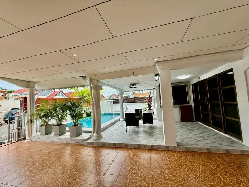 undefined, Chon Buri (Pattaya), Nong Pru, Bang Lamung (Pattaya), Chon Buri (Pattaya), 4 Bedrooms, 300 sqm, Single Detached House For Sale, by Achitaphop Klinpipat, 500380517 - DDproperty.com