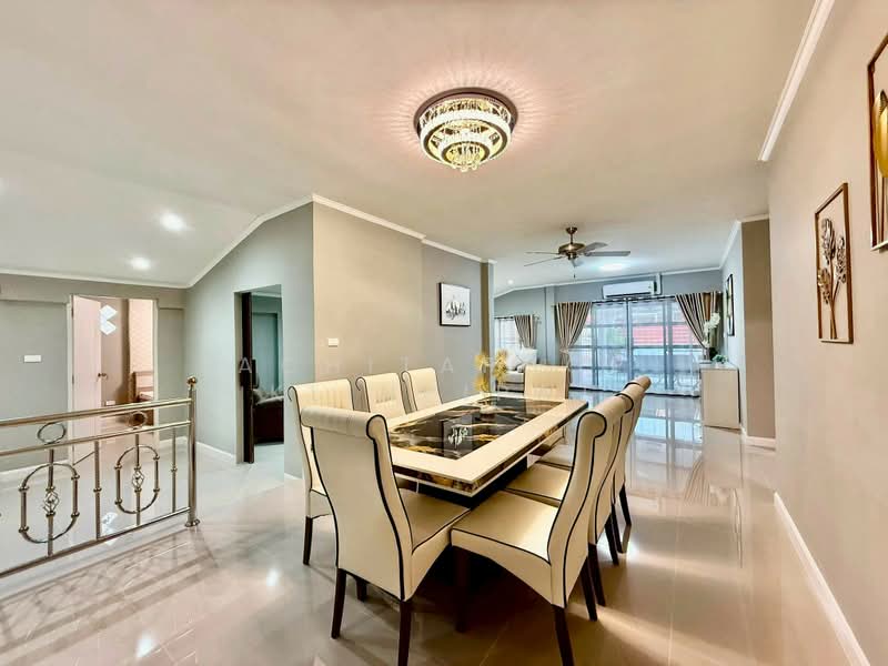 undefined, Chon Buri (Pattaya), Nong Pru, Bang Lamung (Pattaya), Chon Buri (Pattaya), 4 Bedrooms, 300 sqm, Single Detached House For Sale, by Achitaphop Klinpipat, 500380517 - DDproperty.com