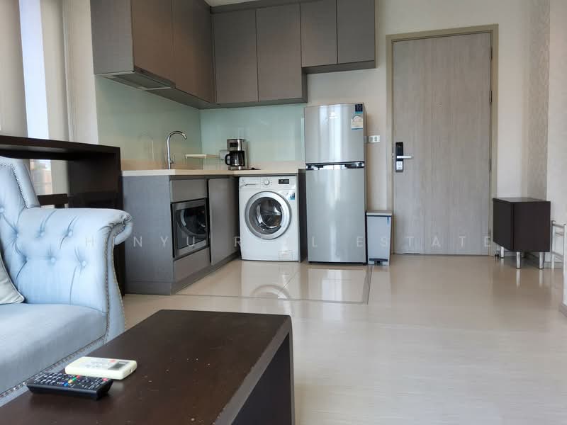 Rhythm Sukhumvit 36-38, Bangkok, 55 Soi Sukhumvit 36, Sukhumvit Road, Phra Kanong, Khlong Toei, Bangkok, 1 Bedroom, 50 sqm, Condo For Sale, by Shinyu Real Estate, 500380528 - DDproperty.com
