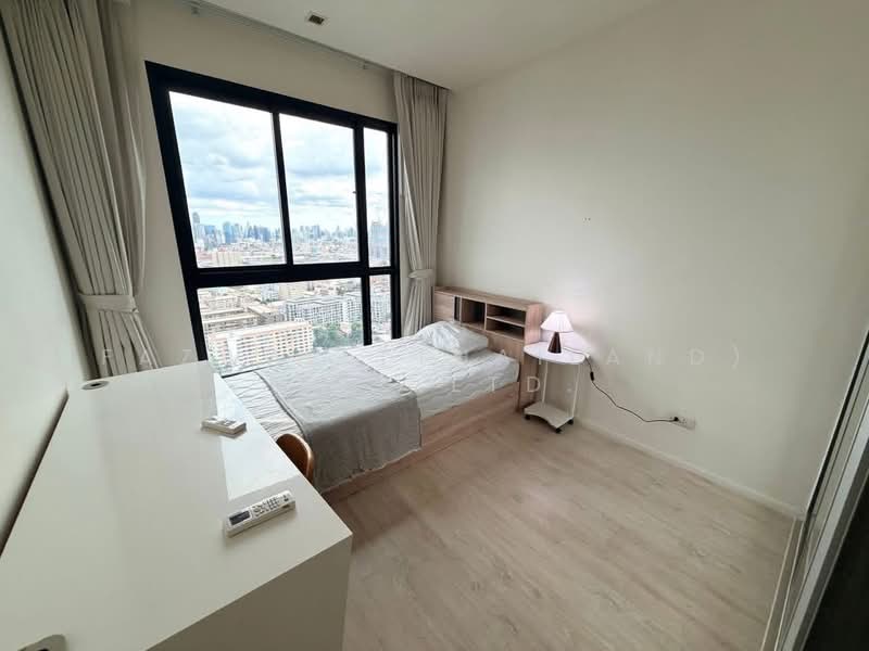 Quinn Ratchada 17, Bangkok, 454 456 Soi Inthara Mari 45, Din Daeng, Bangkok, 2 Bedrooms, 70 sqm, Condo For Rent, by Fazwaz (Thailand) Co., Ltd., 500380529 - DDproperty.com
