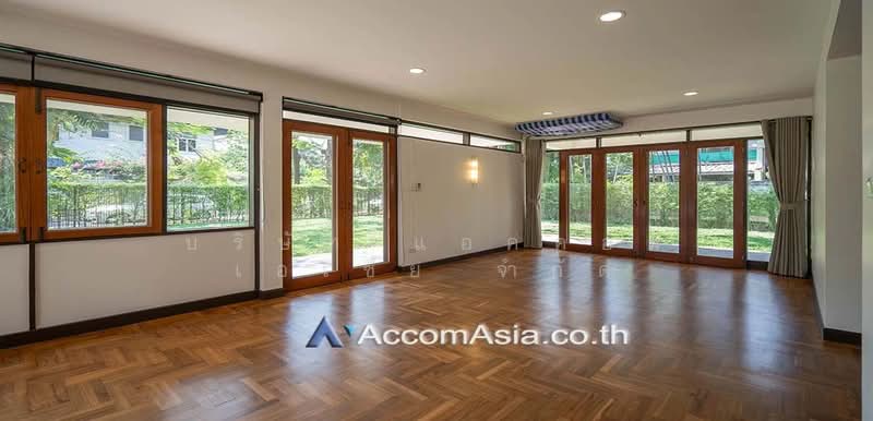 Peaceful garden house in a private compound in the Sathorn area, Bangkok, Thung Maha Mek, Sathon, Bangkok, 4 Bedrooms, 320 sqm, Single Detached House For Rent, by บริษัท แอคคอม เอเซีย จำกัด, 500380531 - DDproperty.com