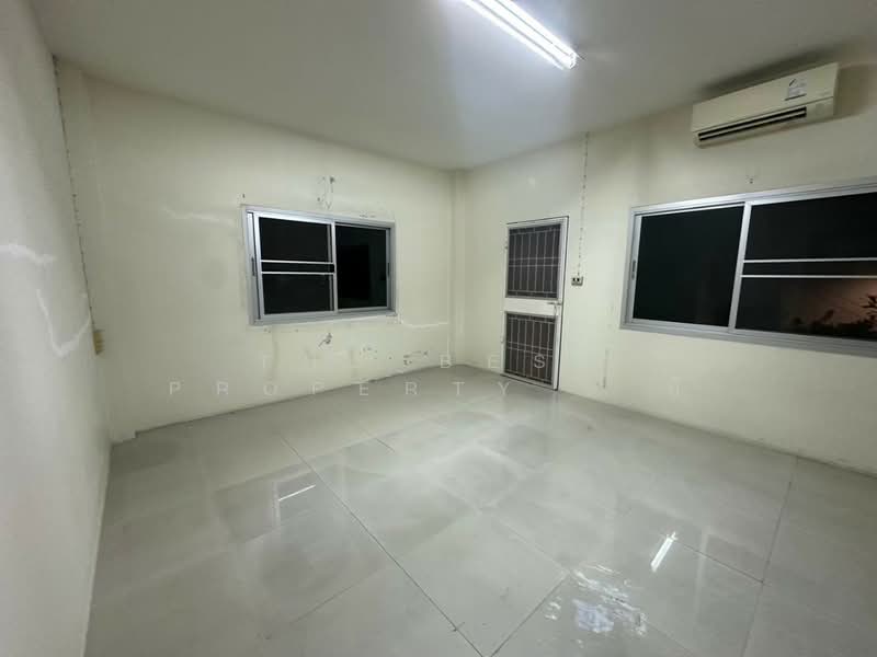 หมู่บ้านธนากรวิลล่า 2 บางกรวย นนทบุรี, Nonthaburi, Wat Chalo, Bang Kruai, Nonthaburi, 2 Bedrooms, 150 sqm, Townhouse For Sale, by The Best Property บี, 500380539 - DDproperty.com