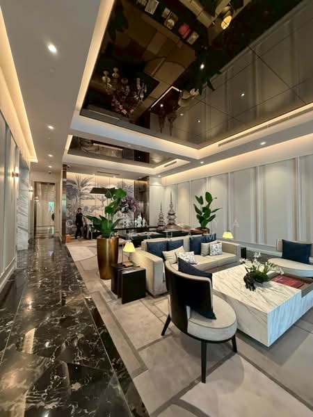 The Residences 38, Bangkok, Soi Sukhumvit 38, Phra Kanong, Khlong Toei, Bangkok, 1 Bedroom, 57 sqm, Condo For Sale, by Chirattiya Lakkham, 500380544 - DDproperty.com
