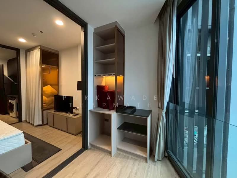 EDGE Central Pattaya, Chon Buri (Pattaya), Pattaya Sai Song, Bang Lamung, Bang Lamung (Pattaya), Chon Buri (Pattaya), 1 Bedroom, 30 sqm, Condo For Rent, by Pukkawadee Thapmathi, 500380573 - DDproperty.com
