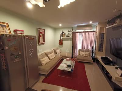ขาย - Baan Klang Krung Resort (Ratchada 7) : บ้านกลางกรุงรีสอร์ท รัชดา ซอย7, กรุงเทพ