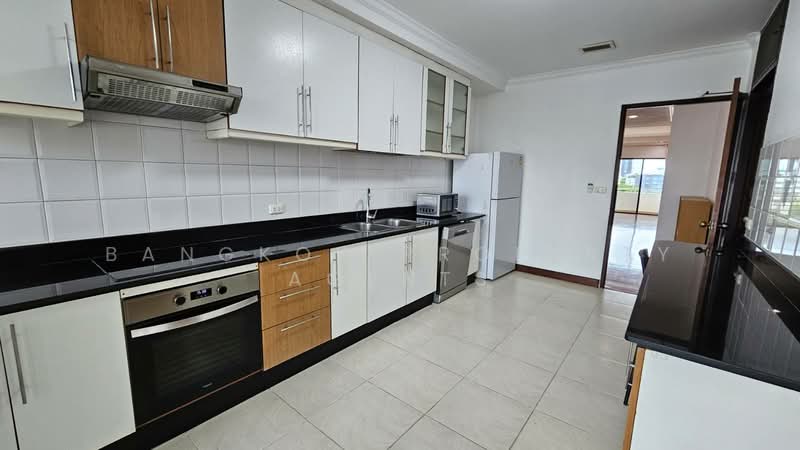 P.R. Home 3, Bangkok, 39-3 Soi Torsak, Khlong Tan Nua, Watthana, Bangkok, 3 Bedrooms, 300 sqm, Condo For Rent, by BANGKOK PROPERTY AGENTS, 500380614 - DDproperty.com