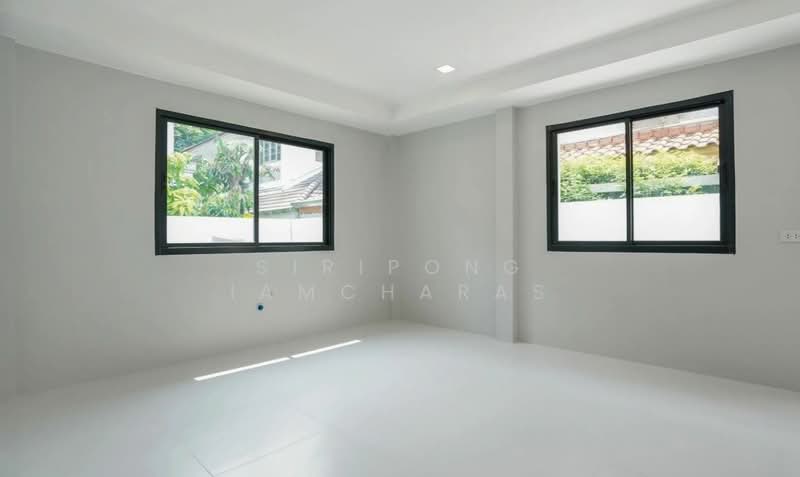 ลดาวัลย์ ปิ่นเกล้า, Bangkok, บรมราชชนนี, Taling Chan, Taling Chan, Bangkok, 4 Bedrooms, 348 sqm, Single Detached House For Sale, by Siripong Iamcharas, 500380627 - DDproperty.com