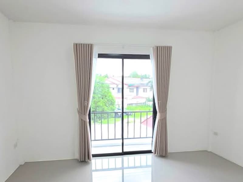 Townhouse for Sale Noen Plub Wan East Pattaya 2 Storey, Chon Buri (Pattaya), Nong Pru, Bang Lamung (Pattaya), Chon Buri (Pattaya), 2 Bedrooms, 72 sqm, Townhouse For Sale, by PLC real estate, 500380657 - DDproperty.com