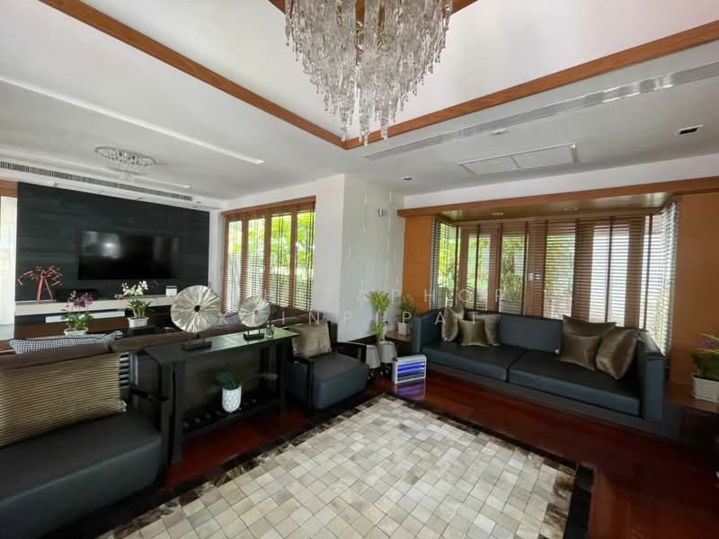 undefined, Chon Buri (Pattaya), Nong Pru, Bang Lamung (Pattaya), Chon Buri (Pattaya), 8 Bedrooms, 426 sqm, Villa For Sale, by Achitaphop Klinpipat, 500380659 - DDproperty.com