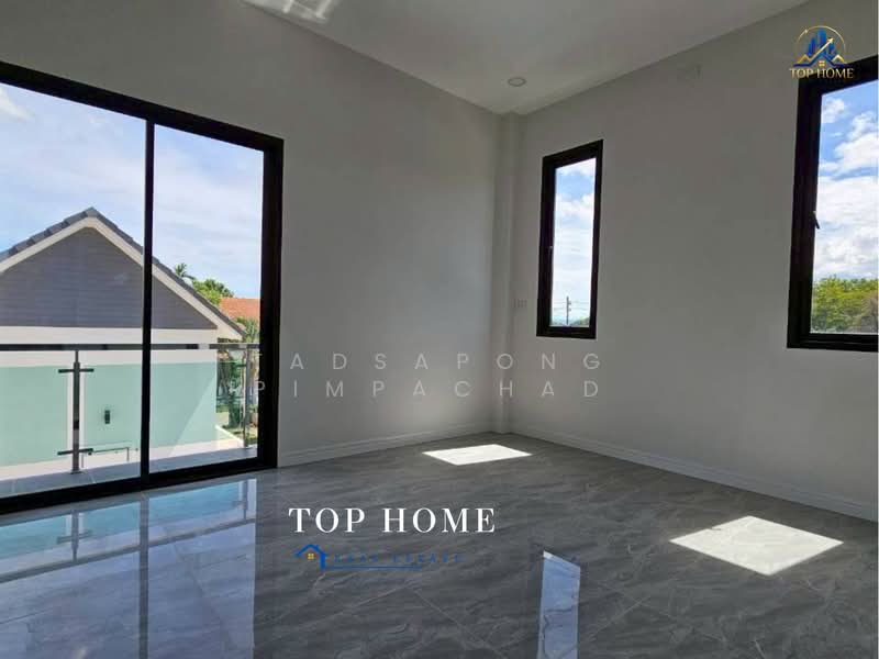ขายด่วน! บ้านเดี่ยว 2 ชั้น มือหนึ่ง สไตล์ Modern Luxury หลังริมใน บรรยากาศเงียบสงบ เป็นส่วนตัว, Khon Kaen, Chai So, Chum Phae, Khon Kaen, 3 Bedrooms, 150 sqm, Single Detached House For Sale, by Tadsapong Pimpachad, 500380679 - DDproperty.com