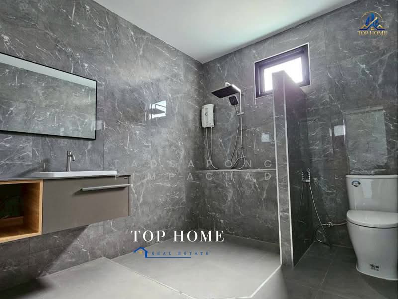 ขายด่วน! บ้านเดี่ยว 2 ชั้น มือหนึ่ง สไตล์ Modern Luxury หลังริมใน บรรยากาศเงียบสงบ เป็นส่วนตัว, Khon Kaen, Chai So, Chum Phae, Khon Kaen, 3 Bedrooms, 150 sqm, Single Detached House For Sale, by Tadsapong Pimpachad, 500380679 - DDproperty.com