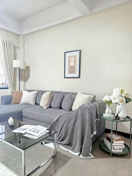 ขายด่วน บ้านเดี่ยวโซนเมืองเชียงใหม่, Chiang Mai, Mae Hia, Muang Chiang Mai, Chiang Mai, 2 Bedrooms, 130 sqm, Townhouse For Sale, by Armon Yuenyong, 500380709 - DDproperty.com