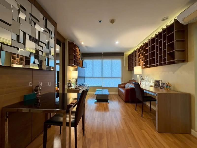 Lumpini Place Rama 4-Kluaynamthai, Bangkok, 4004 Rama 4 Road, Phra Kanong, Khlong Toei, Bangkok, 2 Bedrooms, 56 sqm, Condo For Rent, by Dnupron Ruckson, 500380712 - DDproperty.com