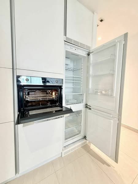 Tait Sathorn 12, Bangkok, Soi Sathorn 12, Sathorn Road, Silom, Bang Rak, Bangkok, 2 Bedrooms, 98 sqm, Condo For Rent, by Chirattiya Lakkham, 500380728 - DDproperty.com