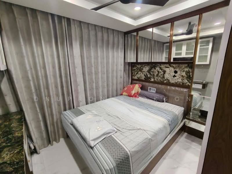 Lumpini Place Water Cliff, Bangkok, Soi Sathu Pradit 19 Yeak 10, Chong Nonsi, Yan Nawa, Bangkok, 3 Bedrooms, 126 sqm, Condo For Rent, by Dnupron Ruckson, 500380729 - DDproperty.com