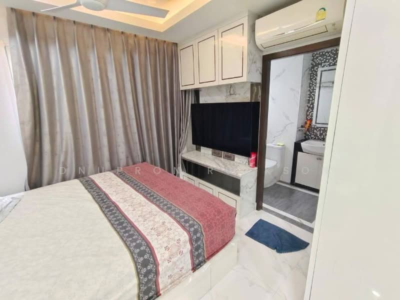 Lumpini Place Water Cliff, Bangkok, Soi Sathu Pradit 19 Yeak 10, Chong Nonsi, Yan Nawa, Bangkok, 3 Bedrooms, 126 sqm, Condo For Rent, by Dnupron Ruckson, 500380729 - DDproperty.com
