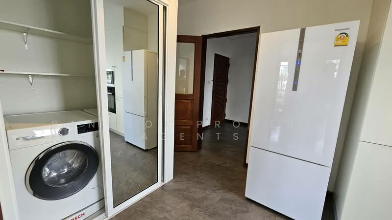 P.R. Home 3, Bangkok, 39-3 Soi Torsak, Khlong Tan Nua, Watthana, Bangkok, 2 Bedrooms, 200 sqm, Condo For Rent, by BANGKOK PROPERTY AGENTS, 500380750 - DDproperty.com